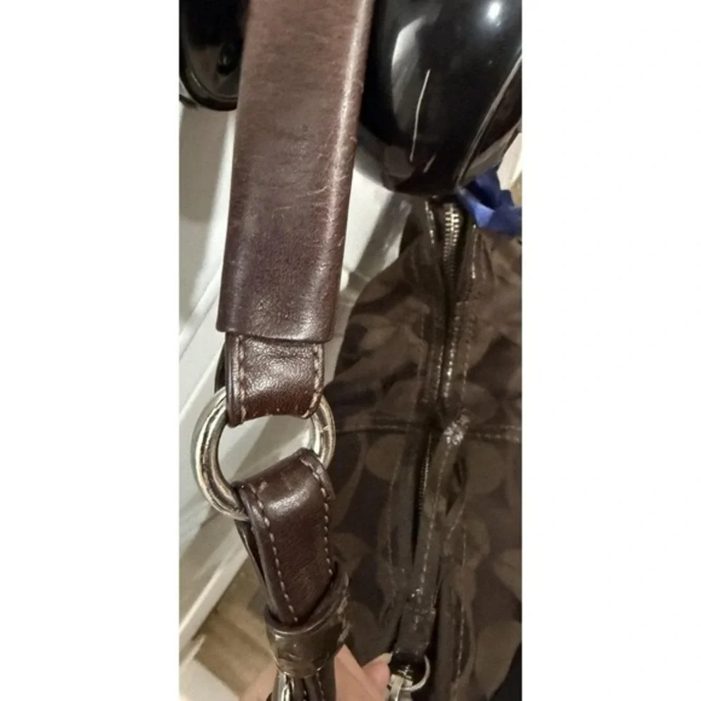 Coach Soho Hobo Bag Purse Vintage Dark Brown Slouchy Jacquard,‎ Signature